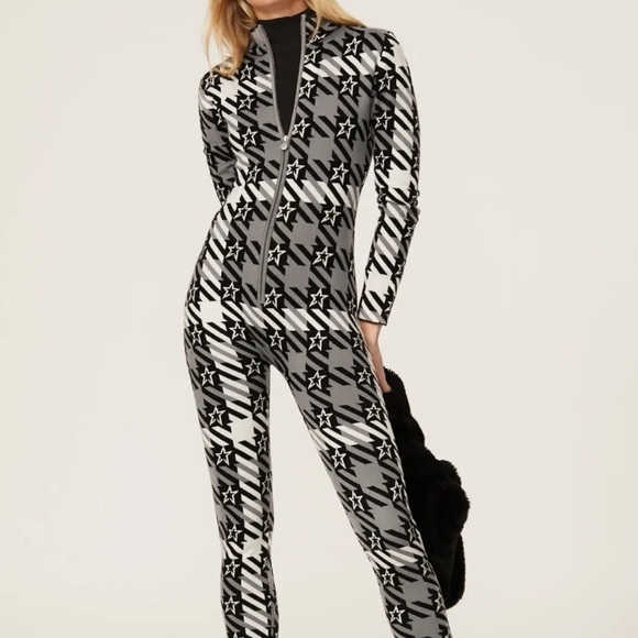 Perfect Moment Black and White Star Long Sleeve Marino Wool Base Layer - Picture 2 of 6